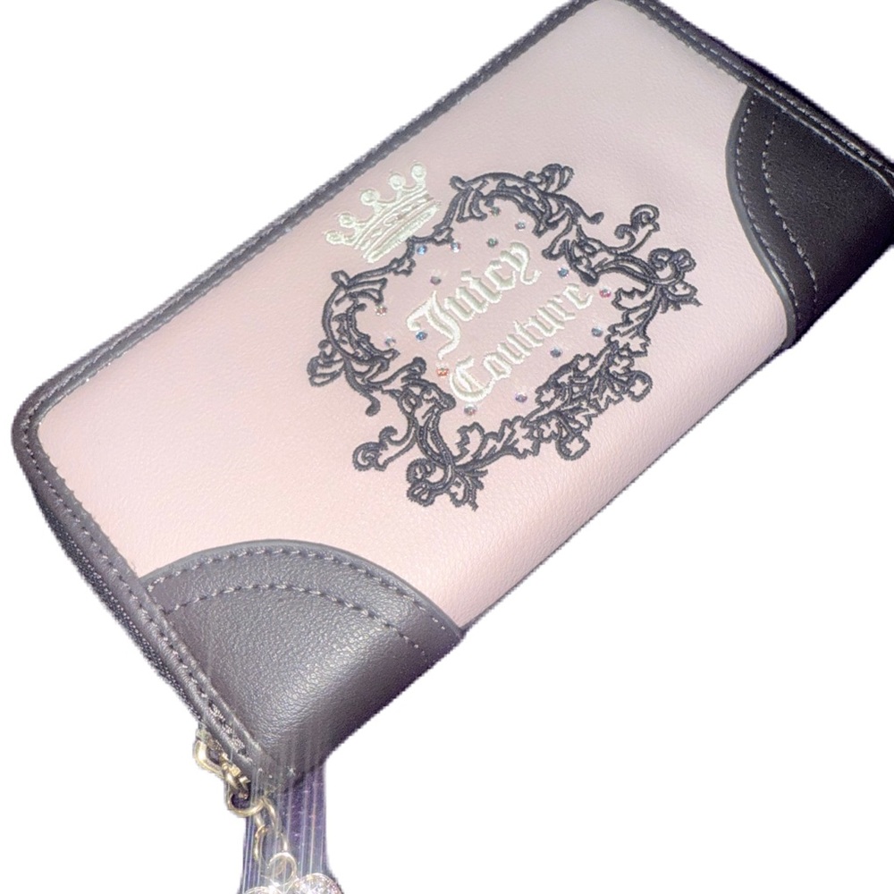 Juicy Couture Women's Wallet EUC